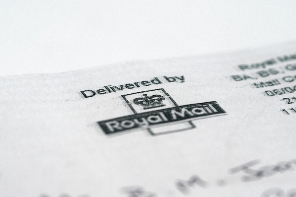 stamp, post, royal mail, close up, bokeh, macro, blur, blurred background, close focus, stamp, mail, post, letter, 