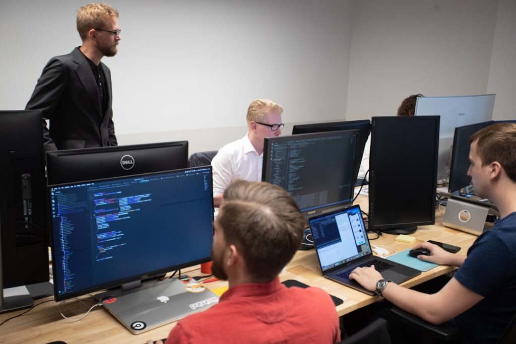 découvrez les carrières en programmation c : opportunités, compétences requises et conseils pour réussir dans ce domaine passionnant.